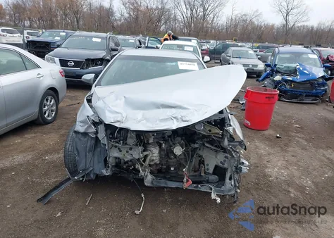 2016 Toyota Camry Se z USA, uszkodzony, nr VIN 4T1BF1FK5GU243372